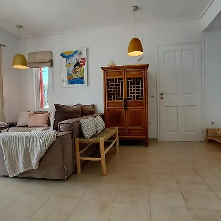 Alekos Houses-thalassa بيت للعطل ليكسوري